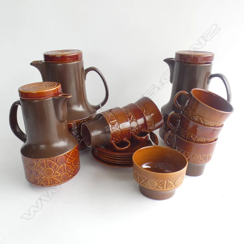 BESWICK 'ZORBA'  3 GRADUATED COFFEE POTS, 6 STACKING C & S, SUGAR BOWL Image 1++