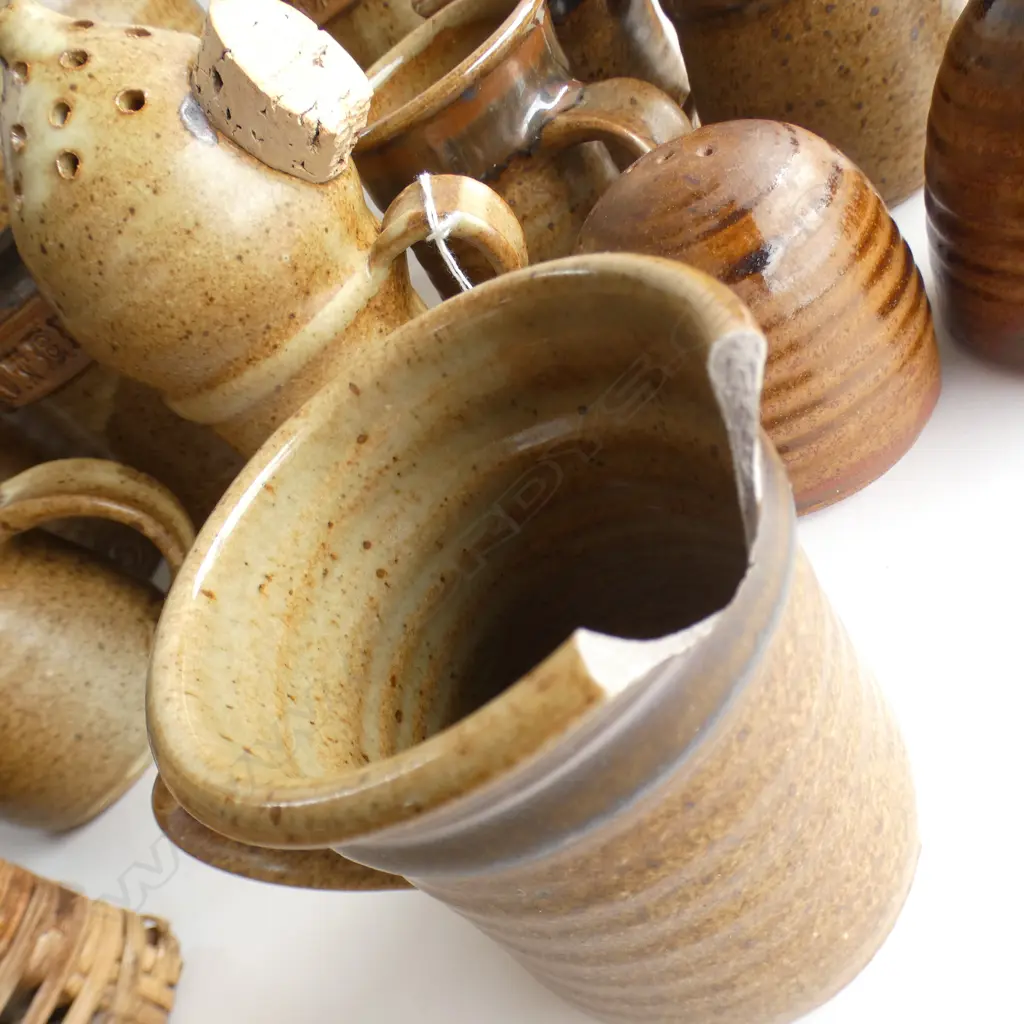 18 PCE JACK LAIRD STUDIO POTTERY SET... Image 1++