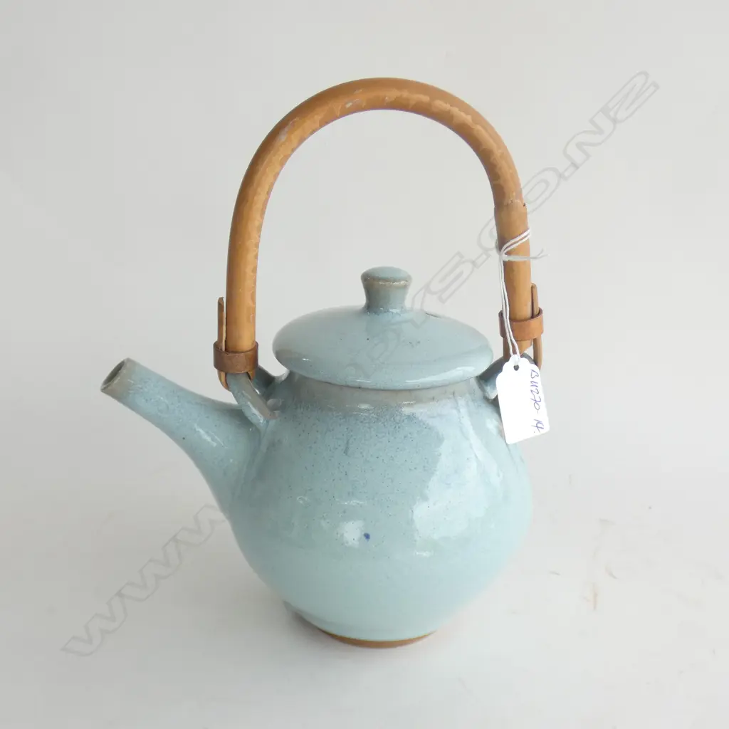 PETER STICHBURY CHUN TEAPOT H.170mm Image 1++