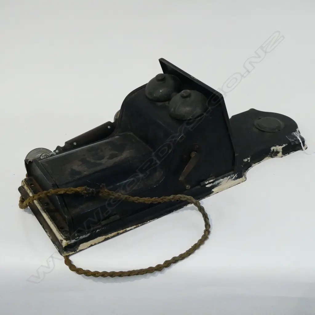OLD VINTAGE WALL HANGING PHONE H 520MM Image 1++