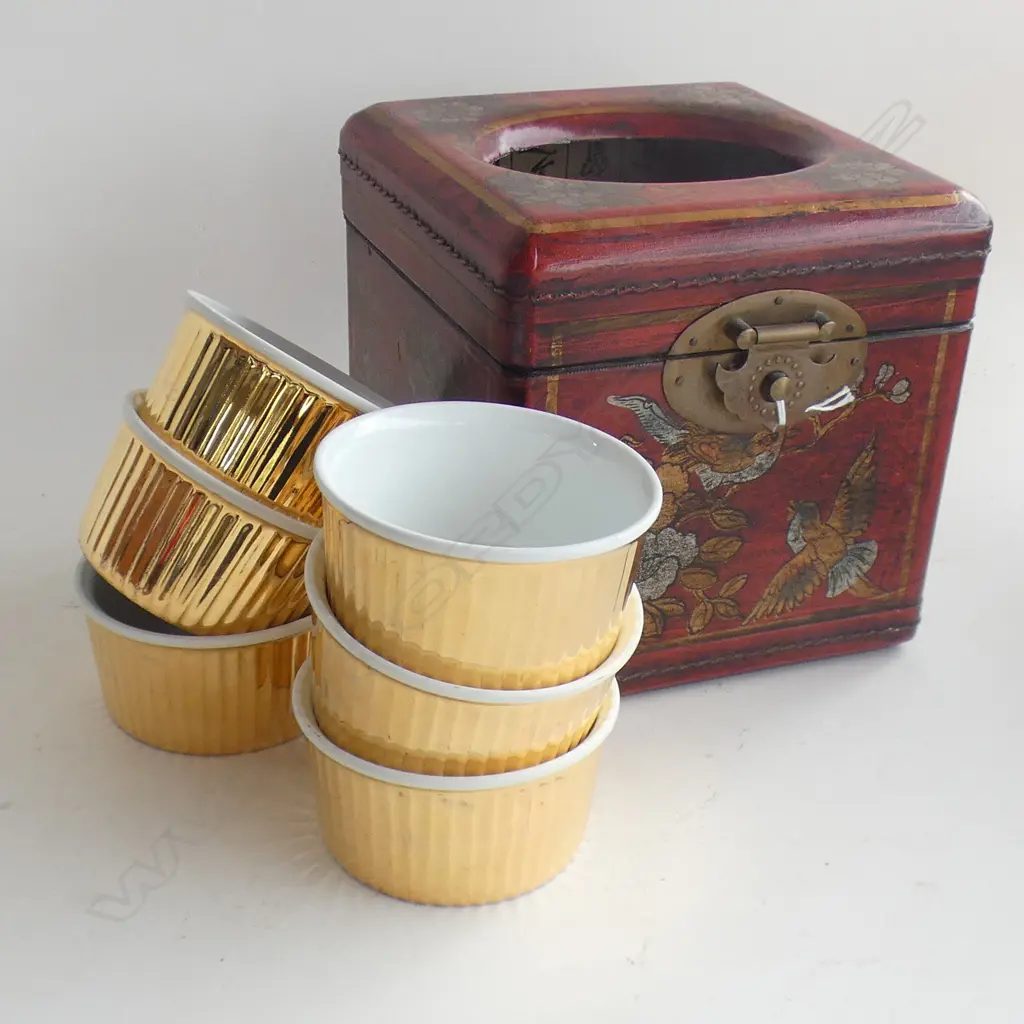 6 GOLD ROYAL WORCESTER RAMEKINS 85mm dia + RED LACQUER ORIENTAL TISSUE HOLDER H.150mm Image 1++