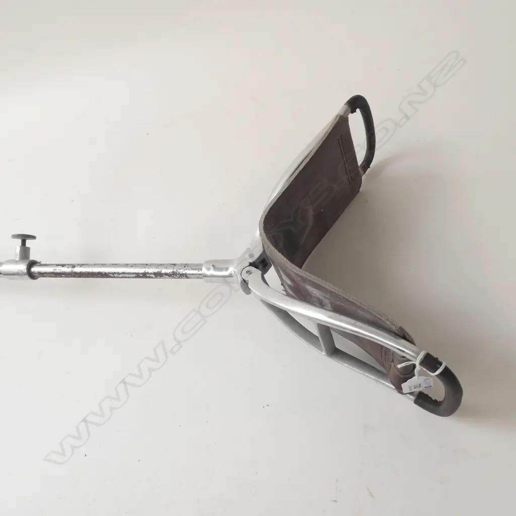 SHOOTING STICK Image 1++