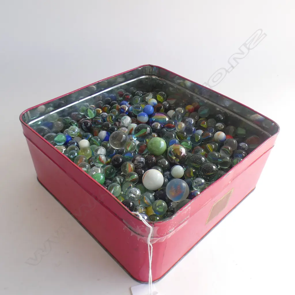 TIN ASST. MARBLES Image 1++