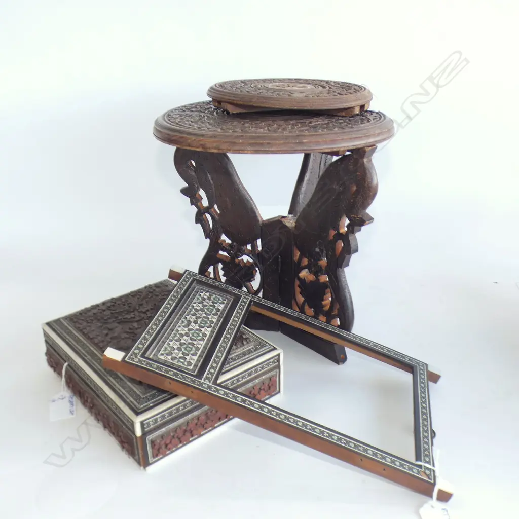 BOX INLAID FRAME, CARVED INLAID BOX + 2 SMALL CARVED FOLDING TABLES (DIA230MM & 160MM) **RTV** Image 1++