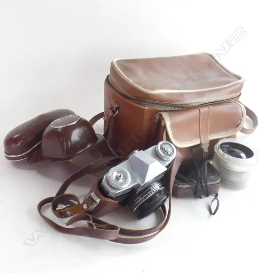 VINTAGE ZEISS IKON CONTAFLEX ALPHA REFLEX CAMERA WITH BAG + EXTRAS