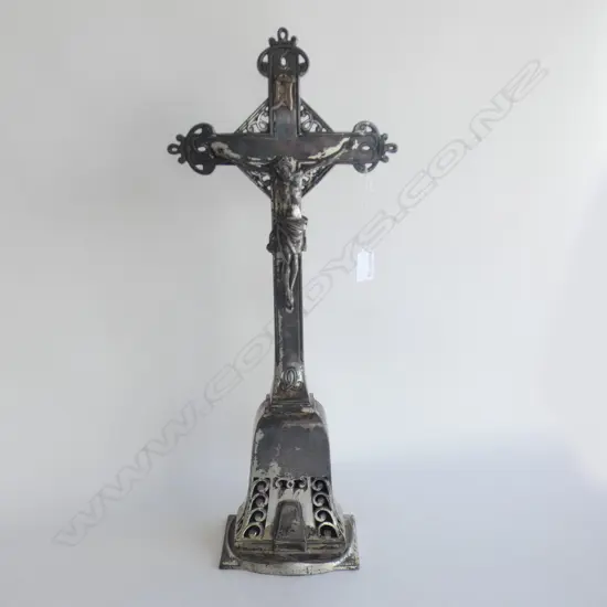 LG SILVER PLATE CRUCIFIX ON STAND H 545MM