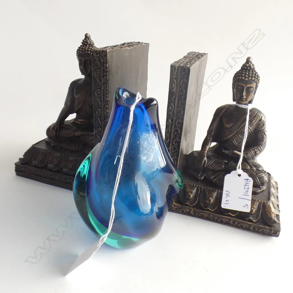 PR RESIN BUDDHA BOOKENDS + ART GLASS VASE H.120mm Image 1++