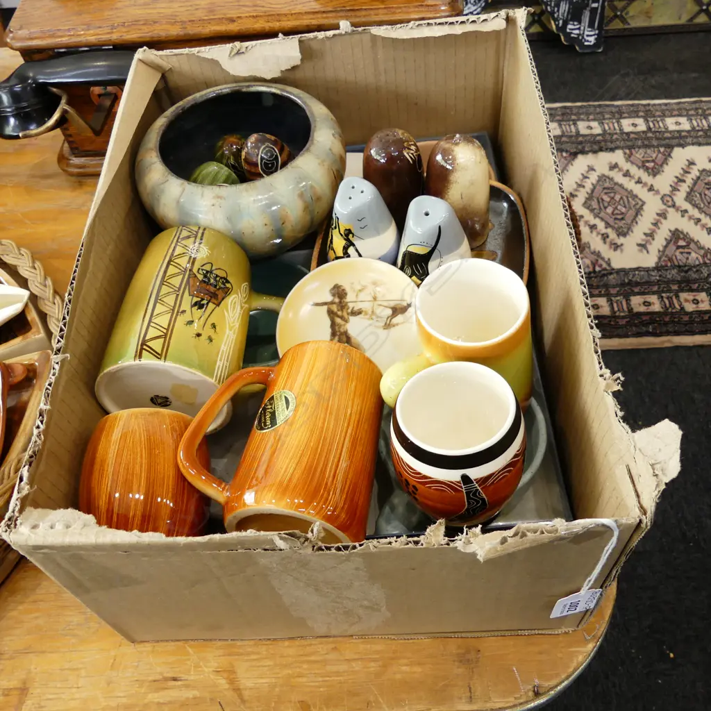 BOX ASST AUSTRALIAN POTTERY INCL RAMEKINS, AUSTRALIANA S&P SHAKER ETC. Image 1++
