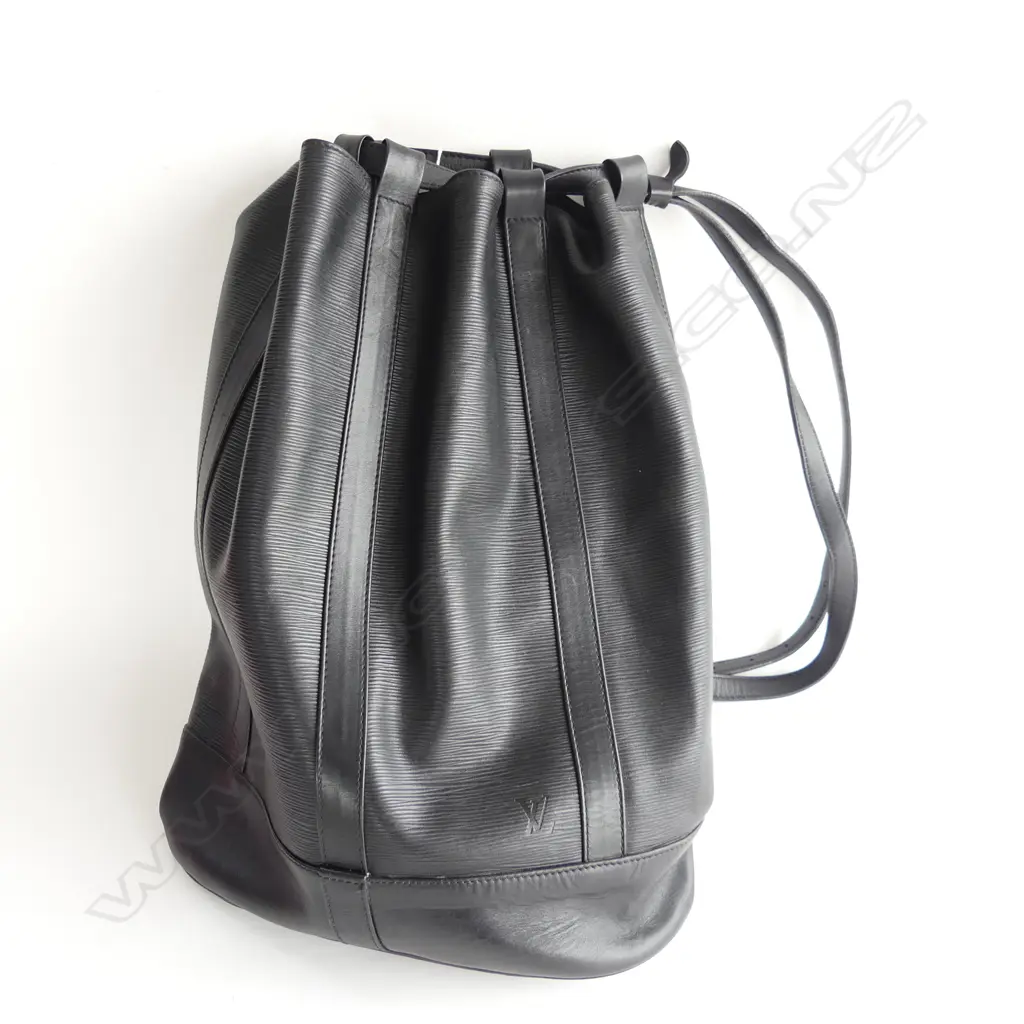 BLACK LOUIS VUITTON RANDONNEE BAG Image 1++