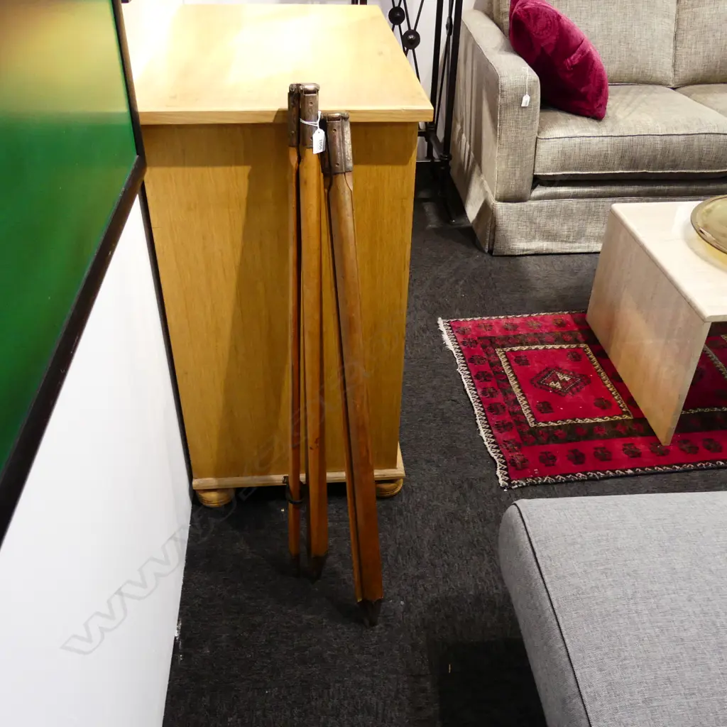 PR VINTAGE TRIPODS L.980mm Image 1++