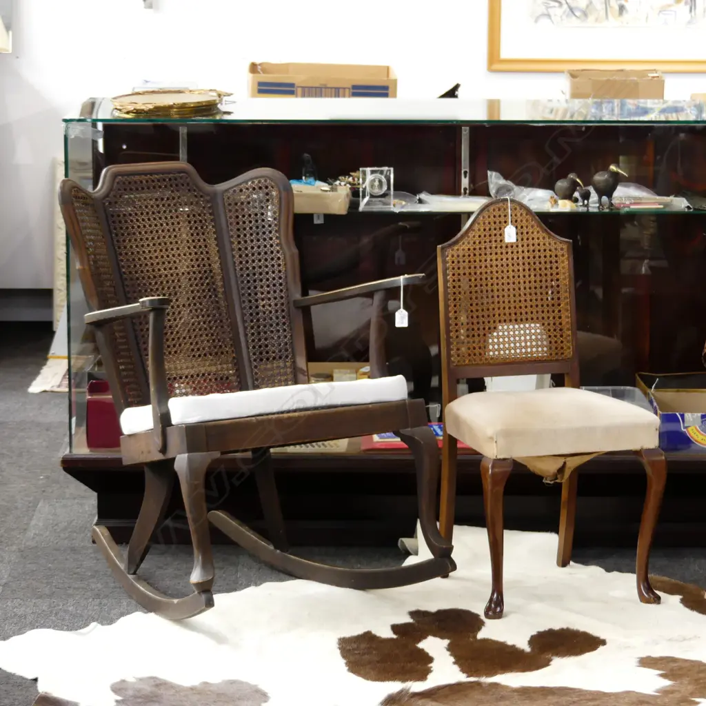 ROCKING CHAIR + SMALL QUEEN ANNE STYLE CHAIR Image 1++