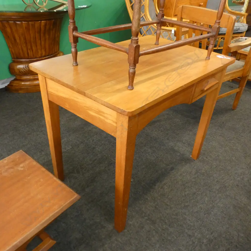 WOODEN 1- DRAWER SIDE TABLE L 910MM Image 1++