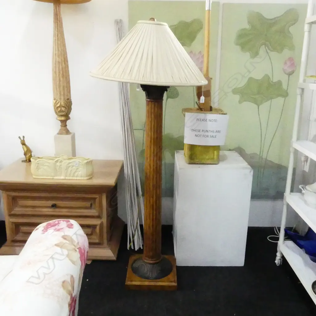 PR PAINTED RESIN COLUMN LAMPS H.1650mm Image 1++