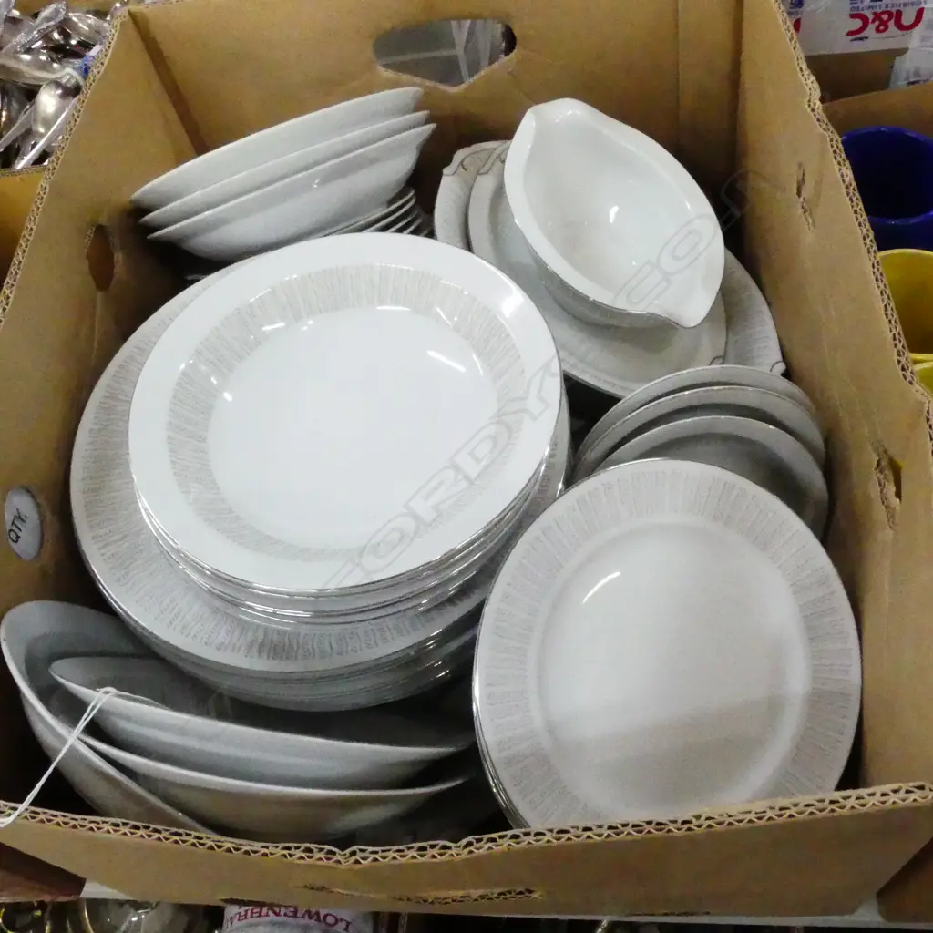 LG PART DINNER SET BY ARISE CHINA - SOME A/F Image 1++