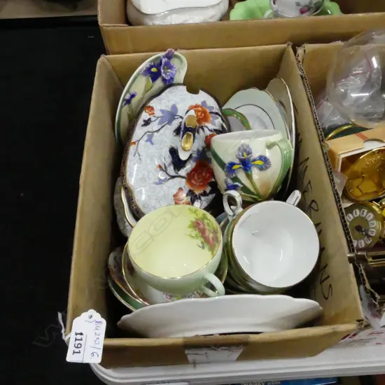 SML ROYAL WORCESTER TUREEN L.240mm + 3 TRIOS + 4 C/S