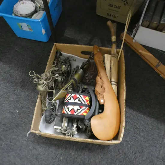 BOX LOT VINTAGE TYPEWRITER, KNIVES, WIRE MOTOBIKE, CARVED WOODEN MOARI WEAPON ETC