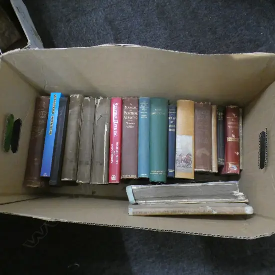 BOX LOT BOOKS; 19th & 20thC SCIENCE