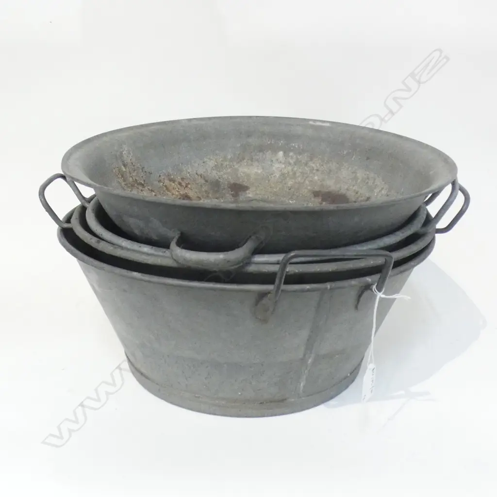 4 VINTAGE GALVINISED METAL BUCKETS 400mm dia Image 1++