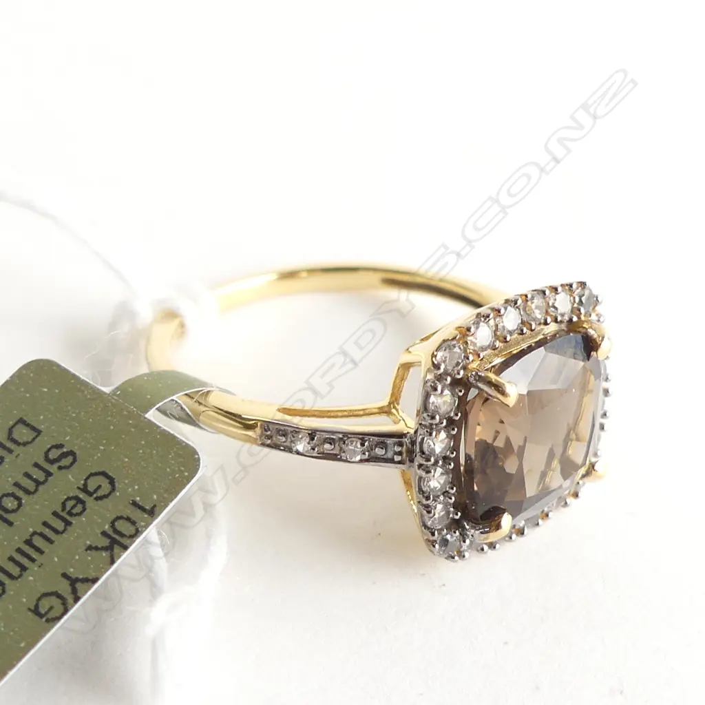 10YG & SMOKEY QUARTZ CZ & 4 DIAMONDS RING 2.6 GRAMS Image 1++
