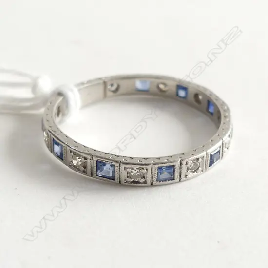 ESTATE PLATINUM DIAMOND SAPPHIRE ETERNITY BAND RING