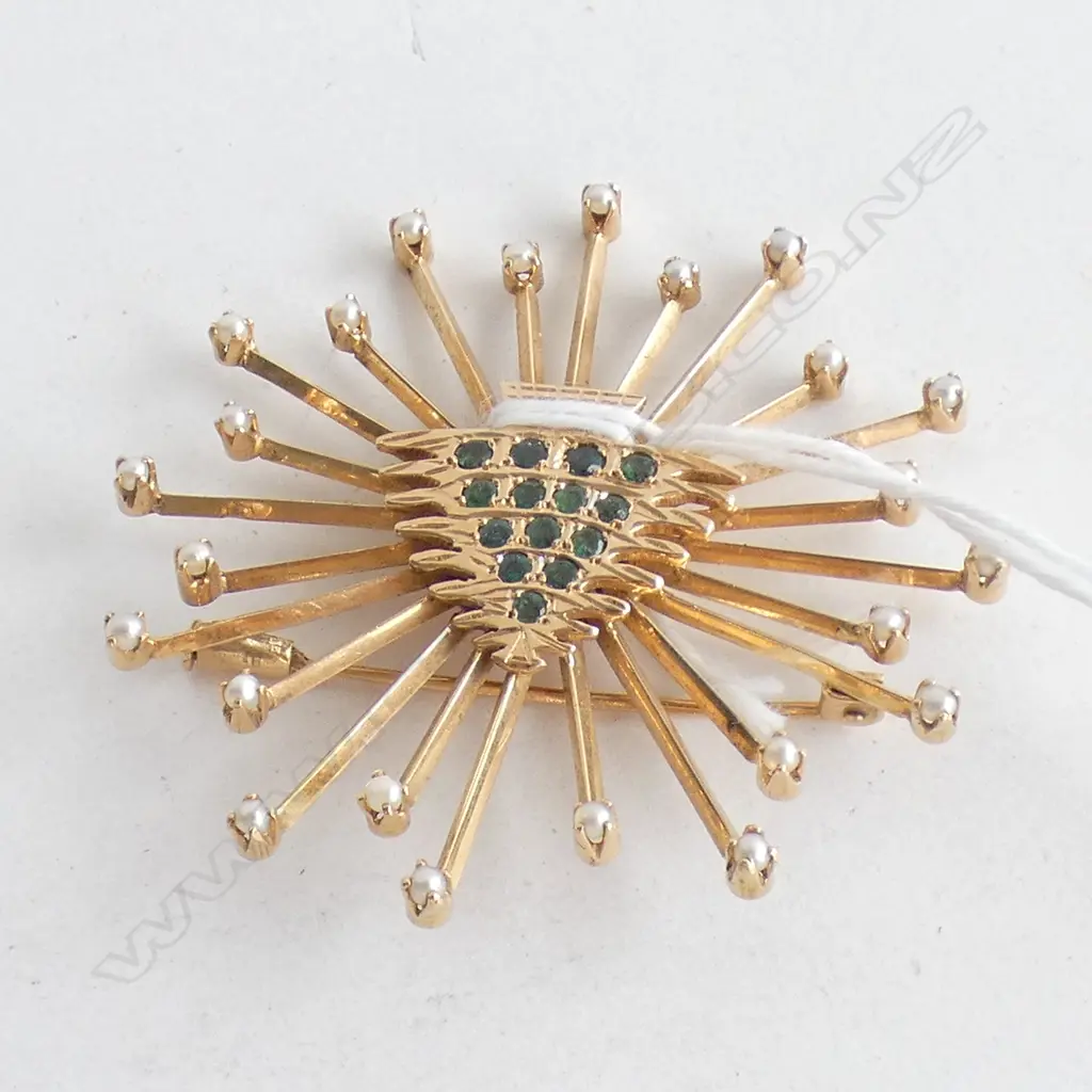 1960's 14CT GOLD EMERALD & PEARL SUNBURST BROOCH 14.4gms Image 1++