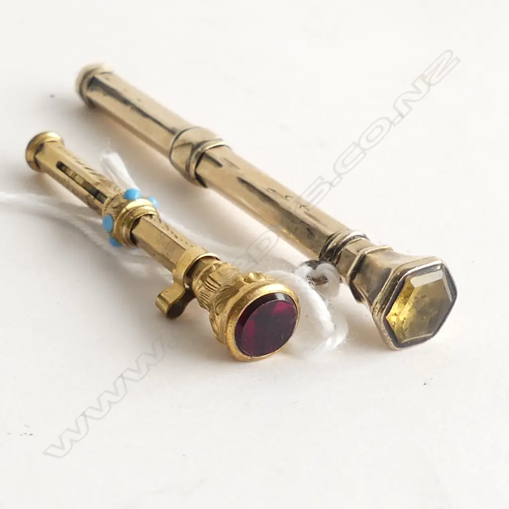 	2 x c1900 GILT ENGRAVED PROPELLING PICKS STONE SET Image 1++