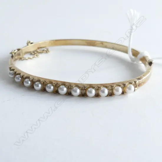SILVER GILT 11 CULTURED PEARL HINGED BANGLE