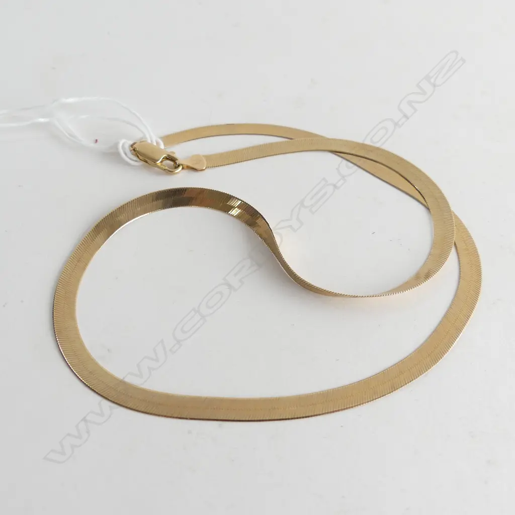 375 GOLD HERRINGBONE CHAIN  7.8GMS 46CM Image 1++