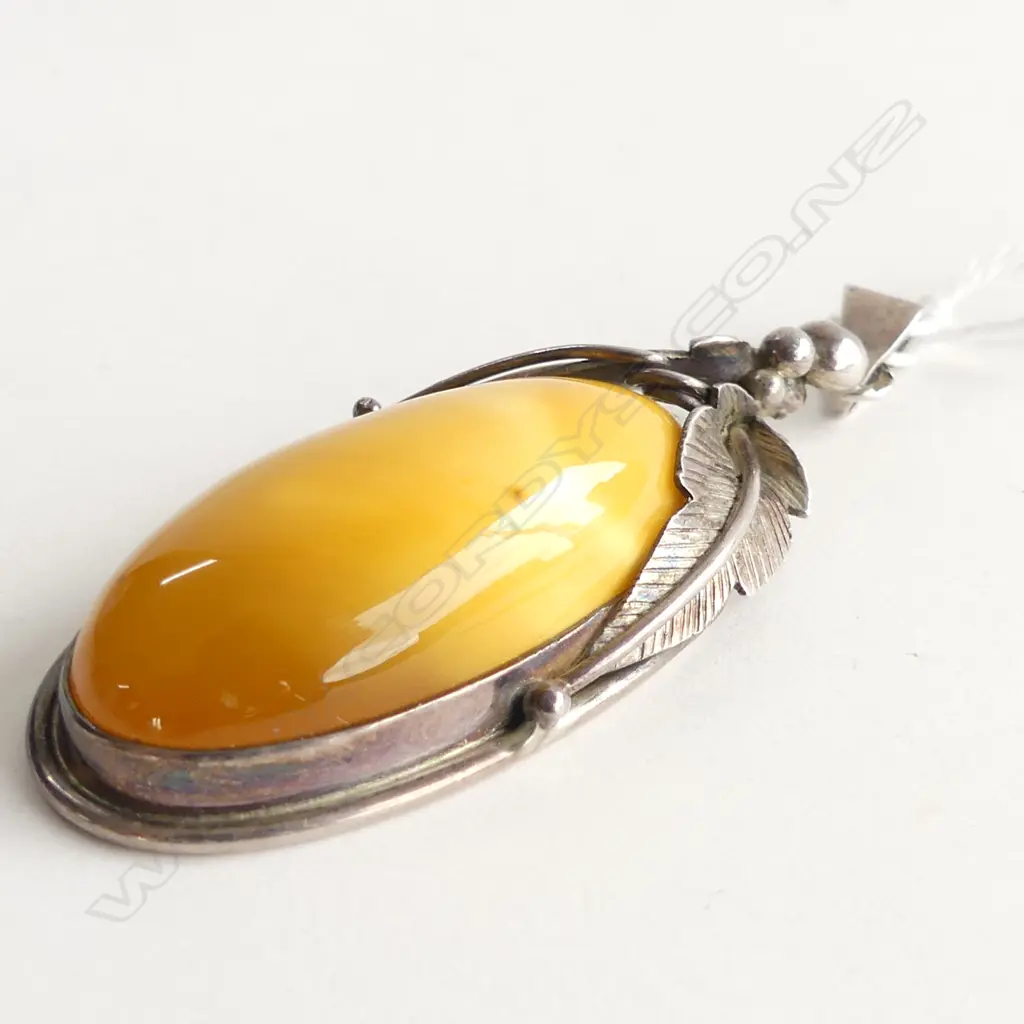 LG 925 SILVER SET AMBER PENDANT L 50MM Image 1++
