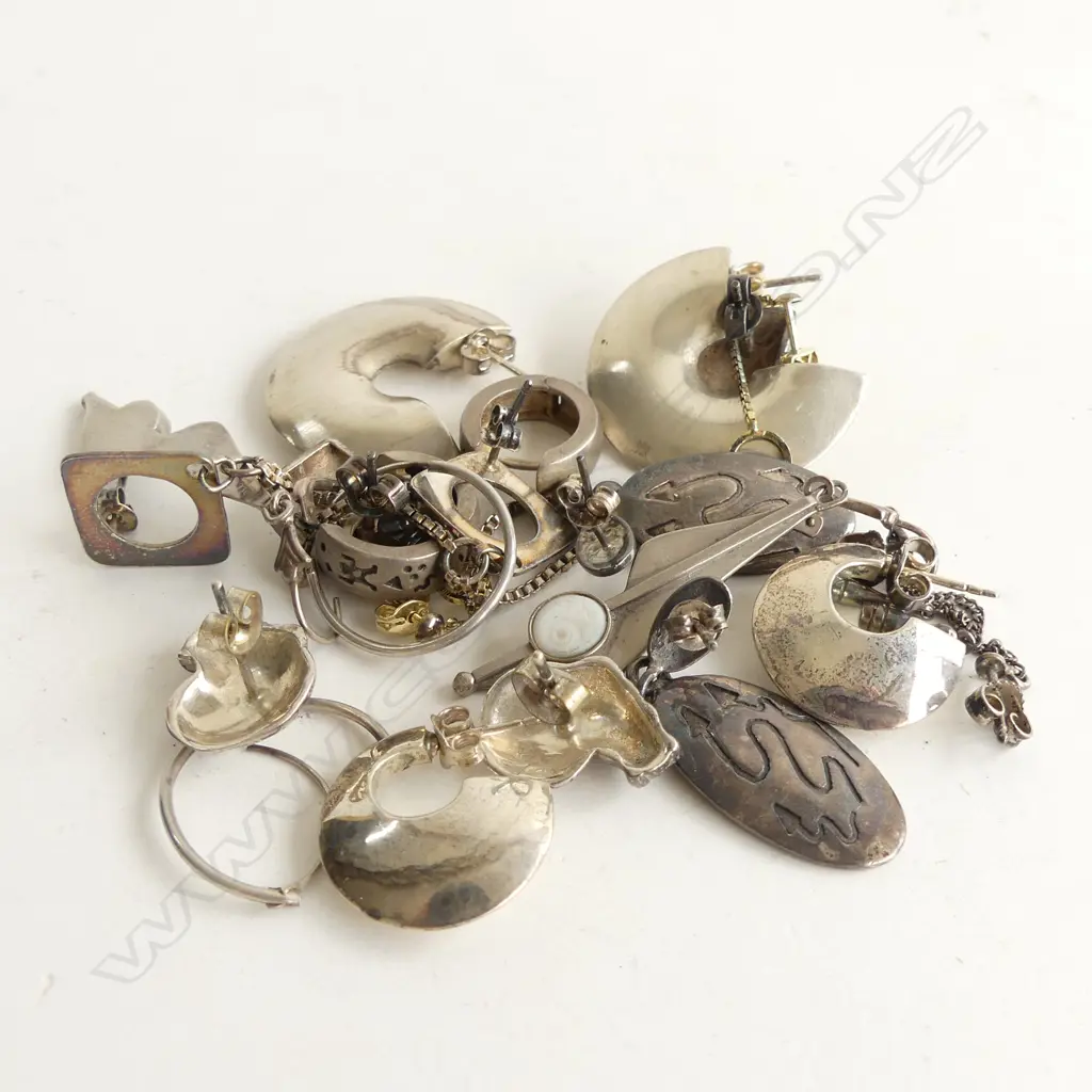 11 PAIRS ASST 925 SILVER EARRINGS 50.8GMS Image 1++