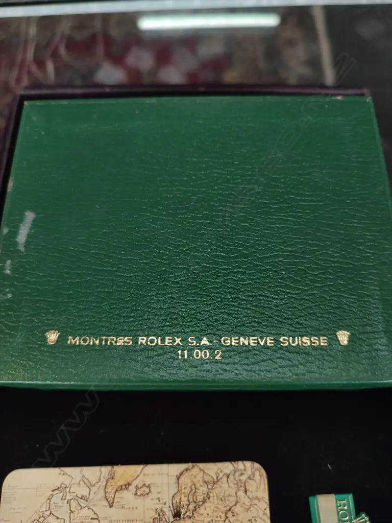 ORIGINAL VINTAGE ROLEX WATCH BOX + GUARANTEE & PAPERS.. Image 1++