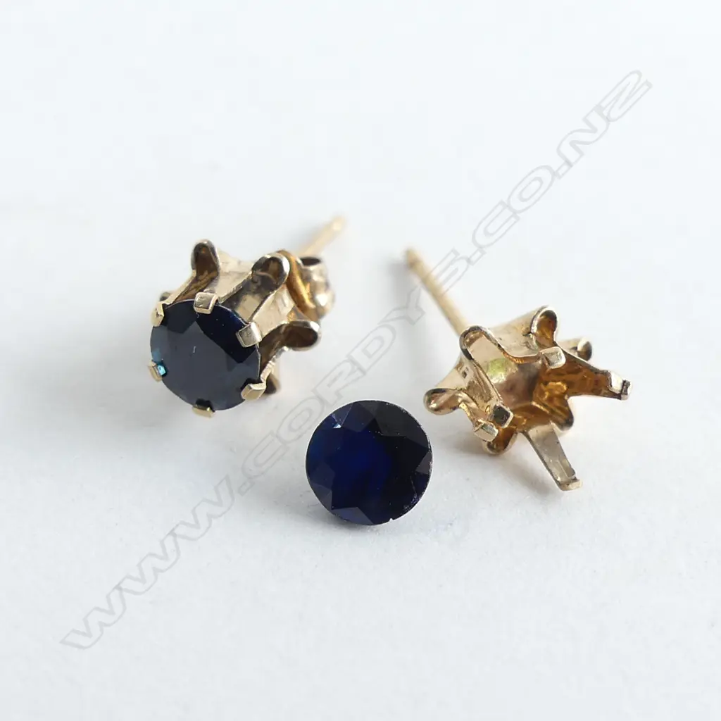 PR 9CT & SAPPHIRE EARRINGS 1 STONE LOOSE Image 1++