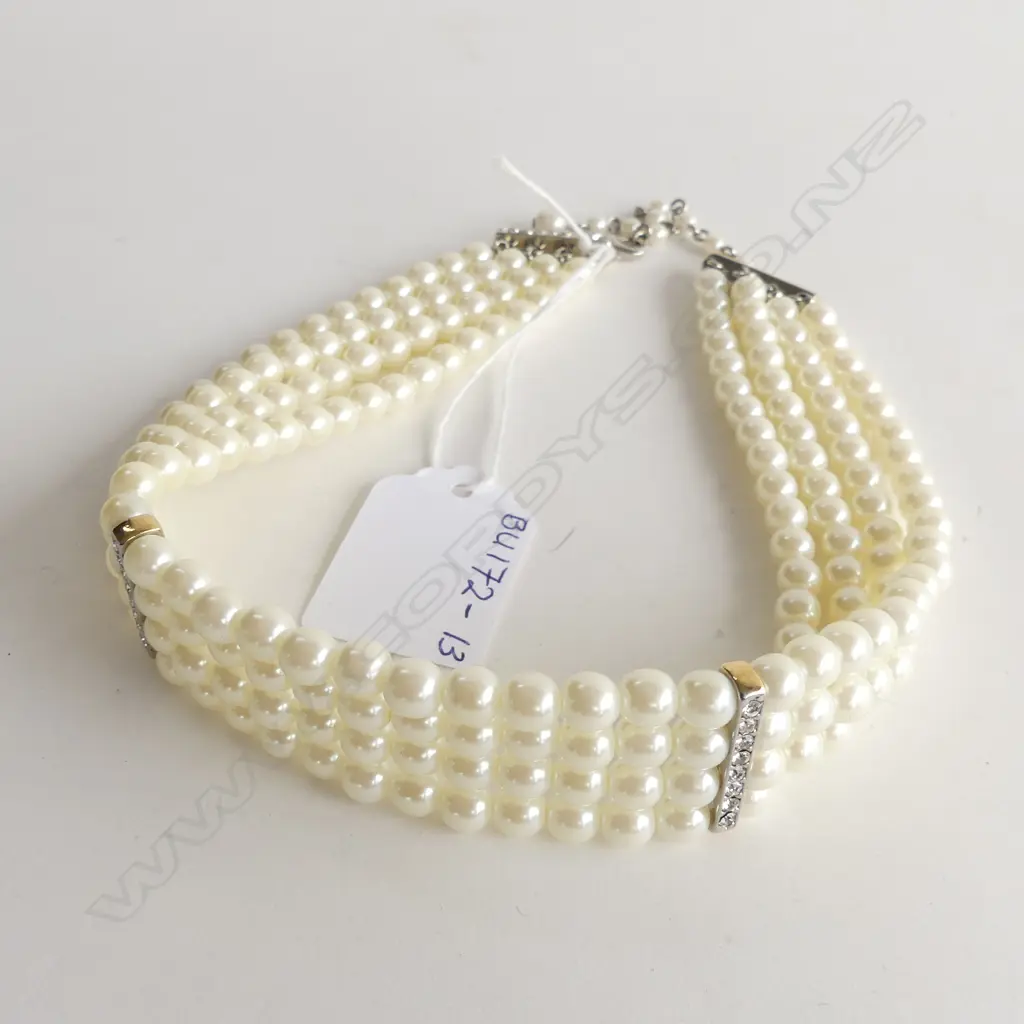 FOUR STRAND FAUX PEARL & DIAMANTE CHOKER  Image 1++