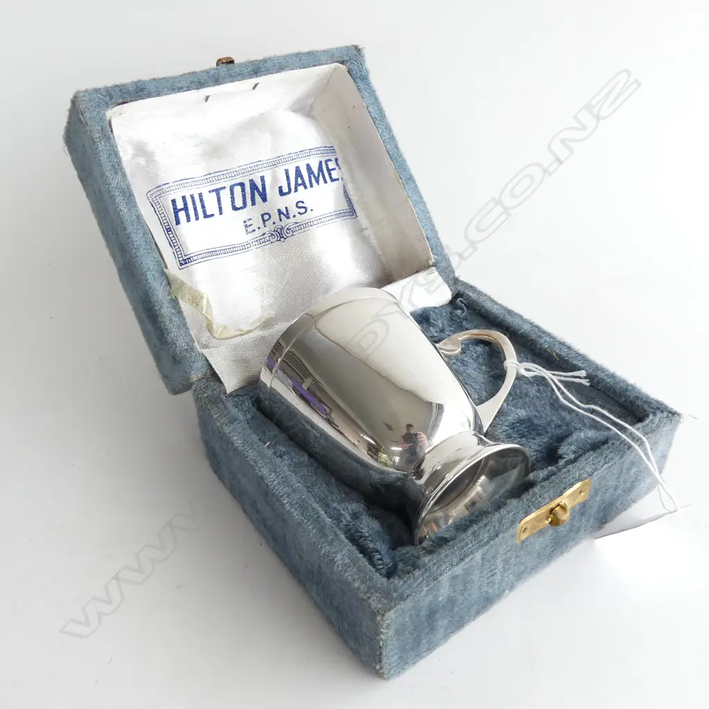 VINTAGE HILTON JAMES EPNS CHRISTENING MUG - IN ORIGINAL BOX Image 1++