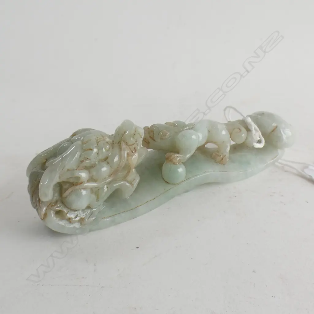 CHINESE PALE VIBRANT JADE DRAGON BELT BUCKLE L.95mm Image 1++