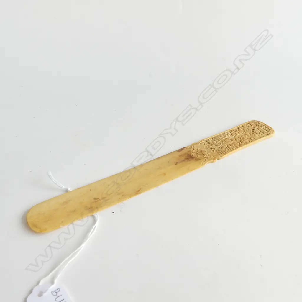 CHINESE CARVED IVORY PAGE TURNER L.245mm Image 1++