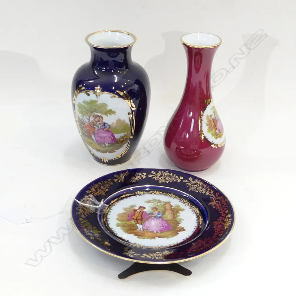 2 LIMOGES VASES; COBALT BLUE & RED (H 180MM) + COBALT BLUE PLATE (DIA 185MM) Image 1++