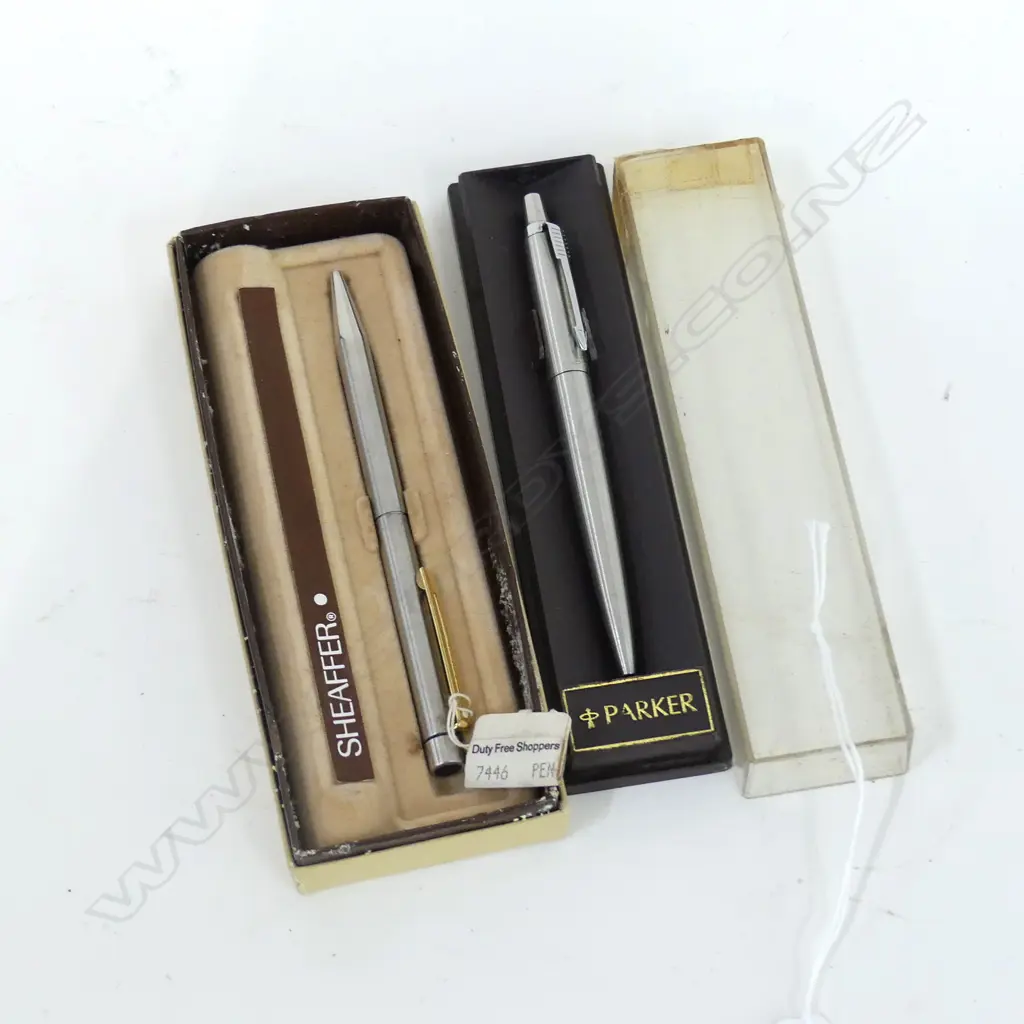 VINTAGE BOXED PENS; SHAEFFER & PARKER  Image 1++