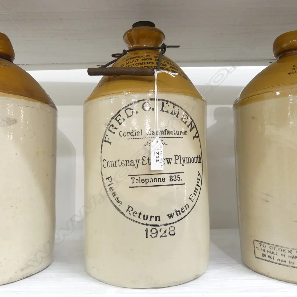 OLD STONE CROCK 'FRED. C. EMENY CORDIAL MANUFACTURER NEW PLYMOUTH' H.350mm Image 1++