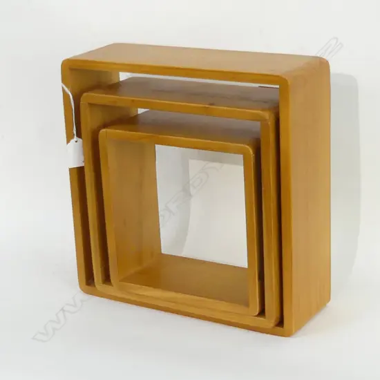 3 VINTAGE GRADUATED WOODEN WALL SHADOW BOXES LARGEST SQ 300MM