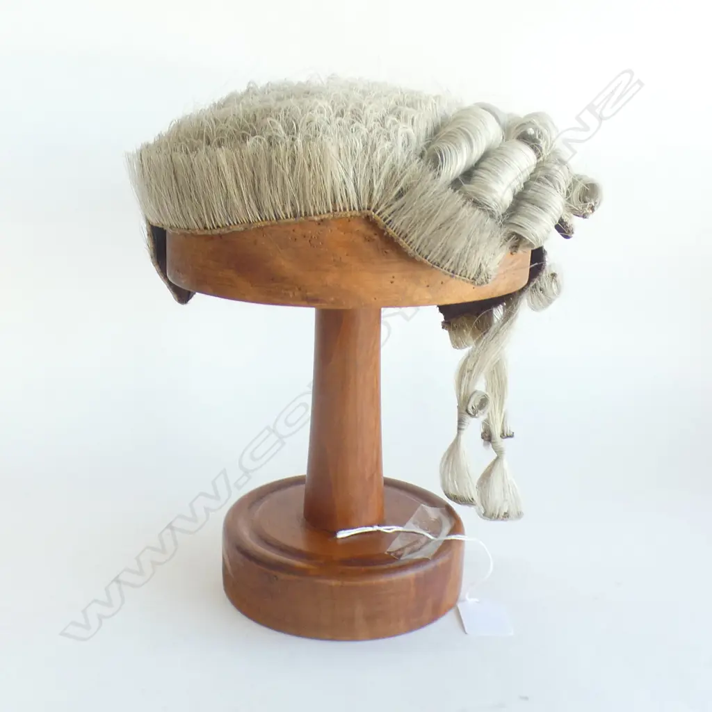 VINTAGE HORSEHAIR BARRISTERS WIG ON WOODEN STAND Image 1++