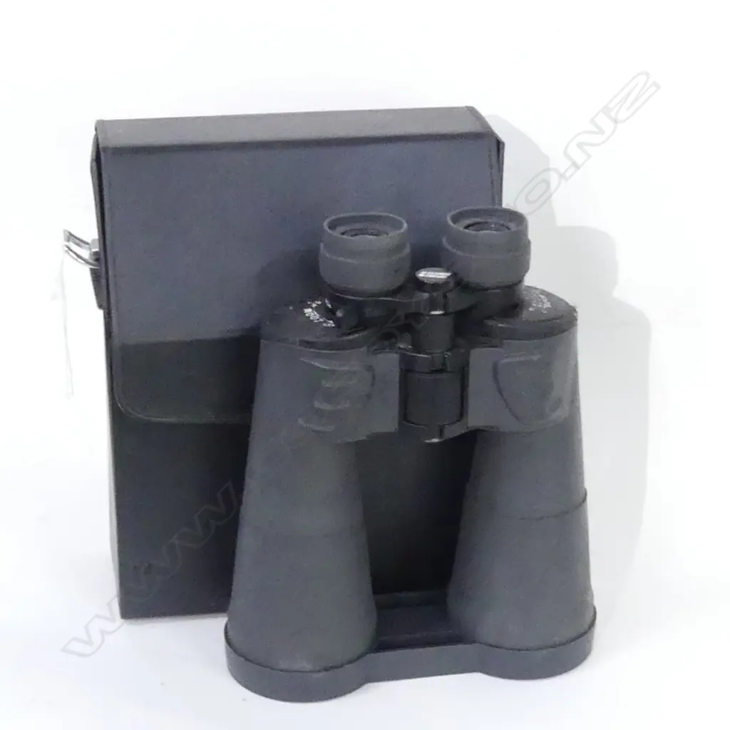 SPORTS MASTER BINOCULARS IN CASE  Image 1++
