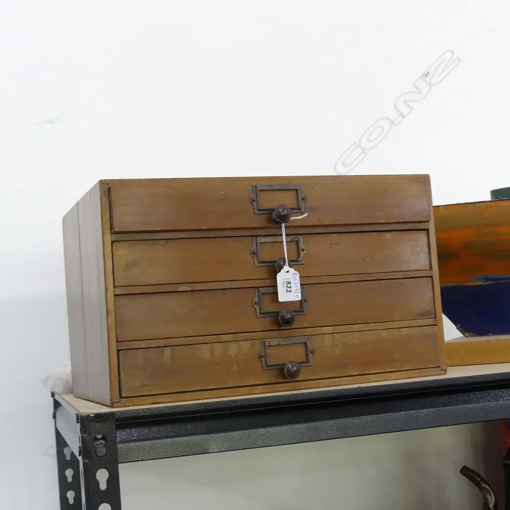 COLLECTORS CABINET; 4 DRAWERS 390x275x230mm Image 1++