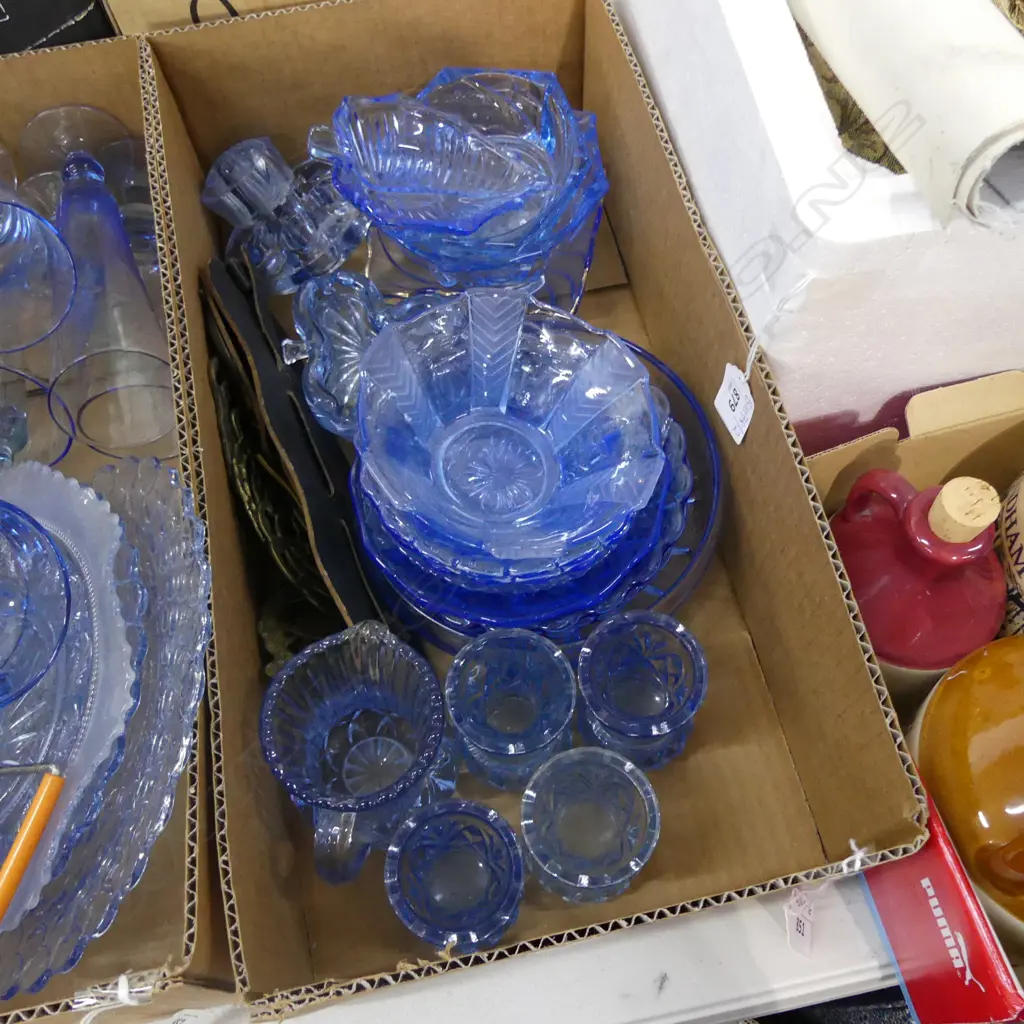 BOX LOT ASST BLUE DEPRESSION GLASS BOWLS, VASES ETC.. PLUS HORSE BRASSES Image 1++