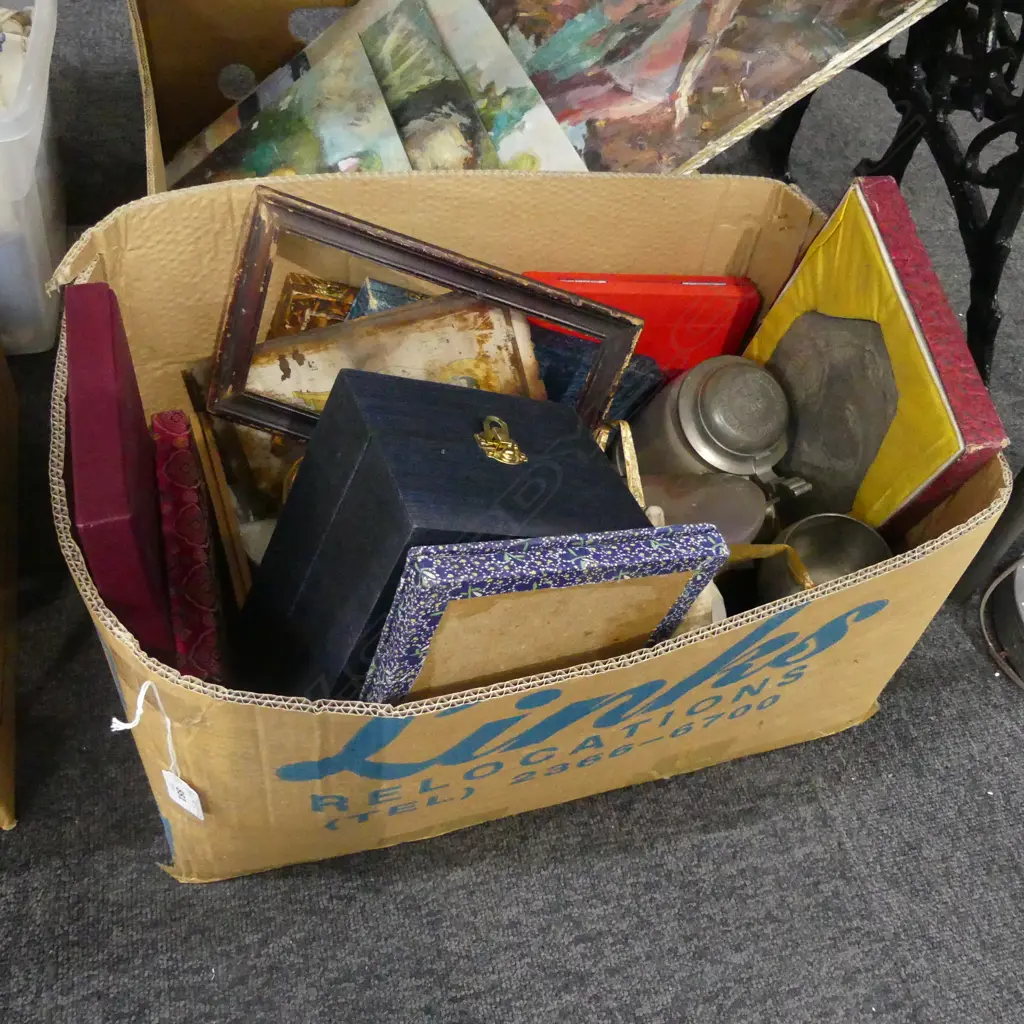 BOX LOT ORIENTAL CHINA ETC, CASED CUTLERY, JADE? STONE ETC Image 1++