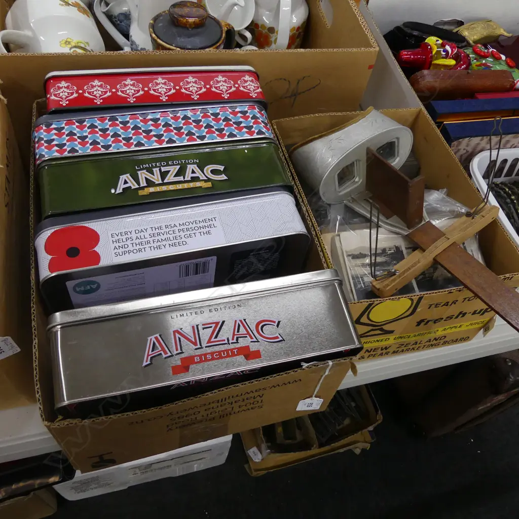 4 RSA COLLECTIBLE BISCUIT TINS + ONE OTHER Image 1++
