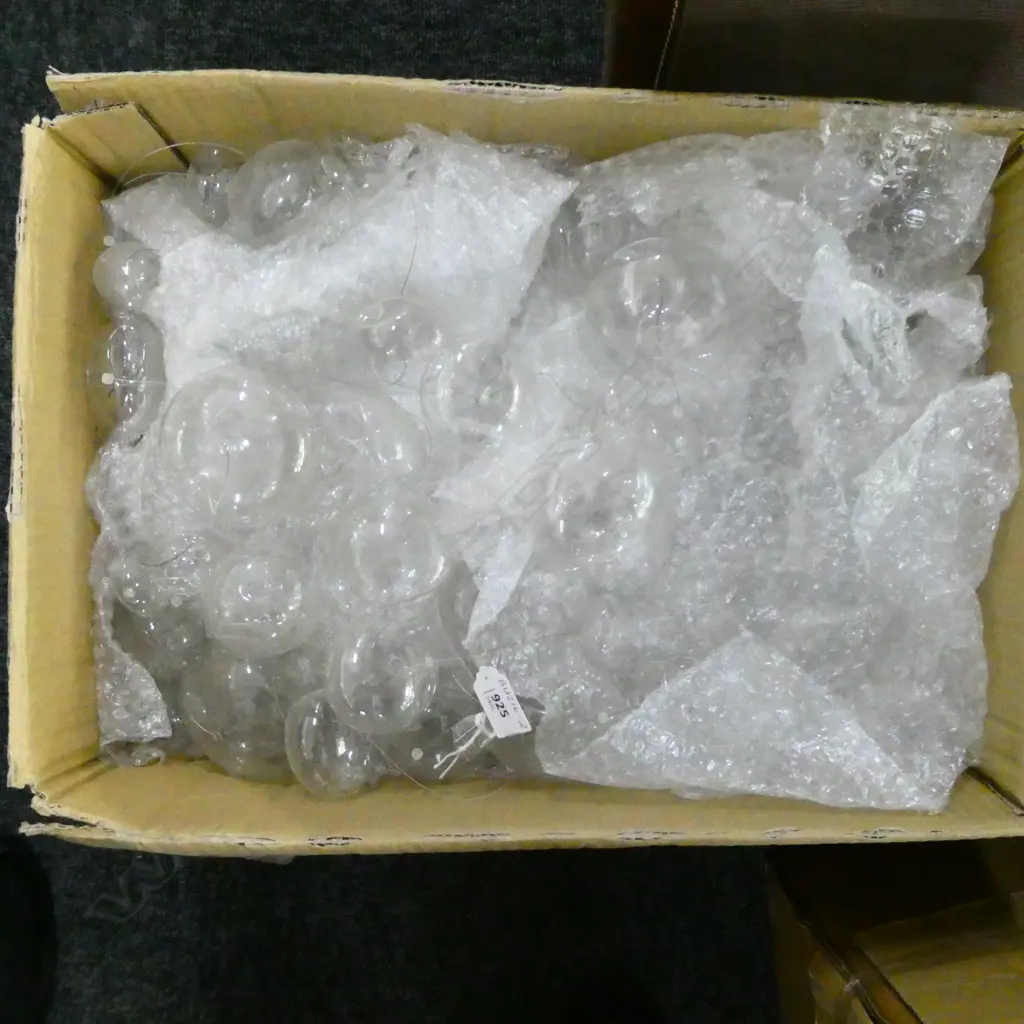 BOX HAND BLOWN GLASS DROP LIGHTS Image 1++