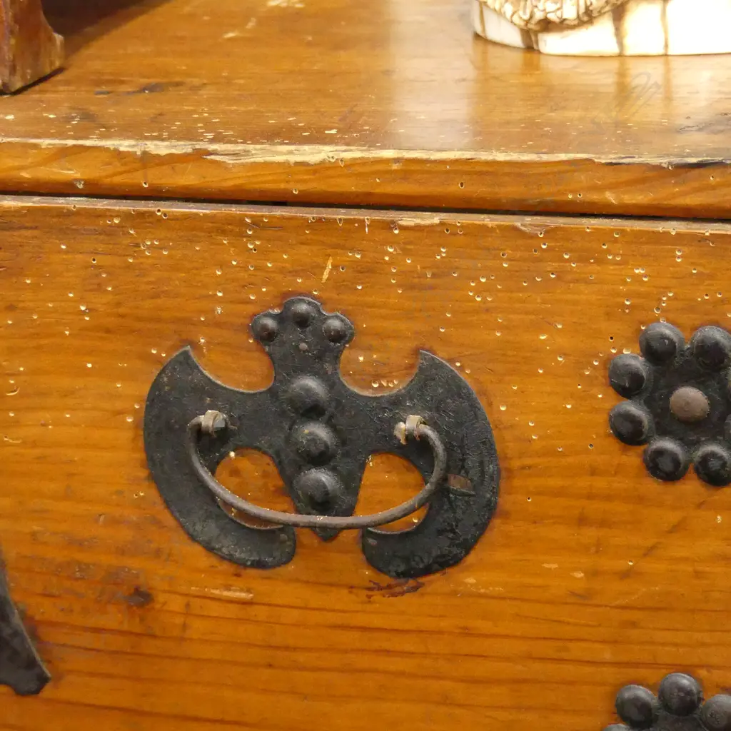LARGE OLD ORIENTAL CHEST 900x415x770mm Image 1++