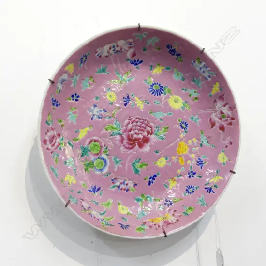 CHINESE PINK FAMILLE ROSE BOWL 235mm dia
