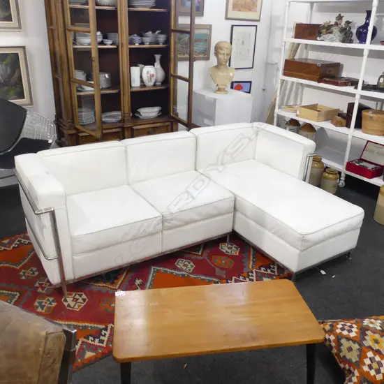 2 PCE CORBUSIER STYLE WHITE VINYL SOFA 2100x1250x670 SOME WEAR